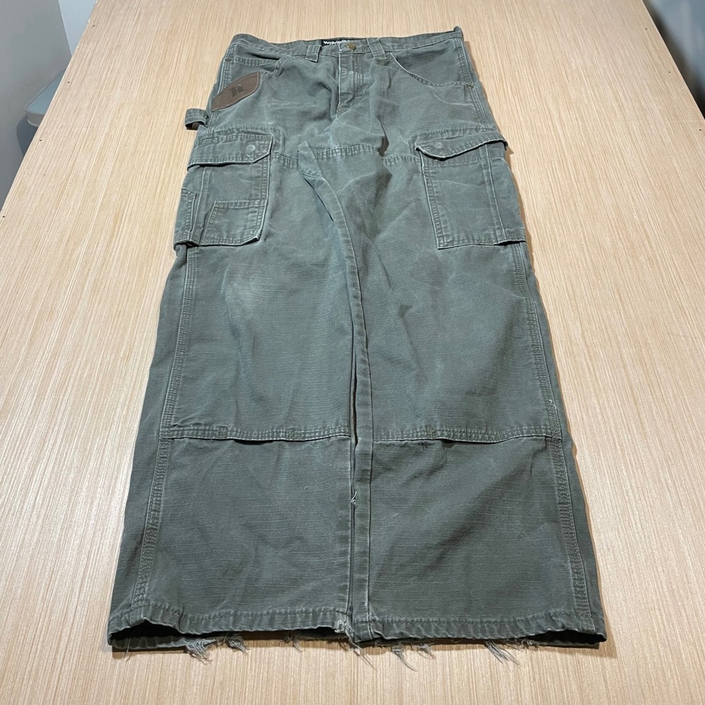 Wrangler Cargo Pants Mens 30x30 Riggs Workwear Olive Green Ripstop Distressed